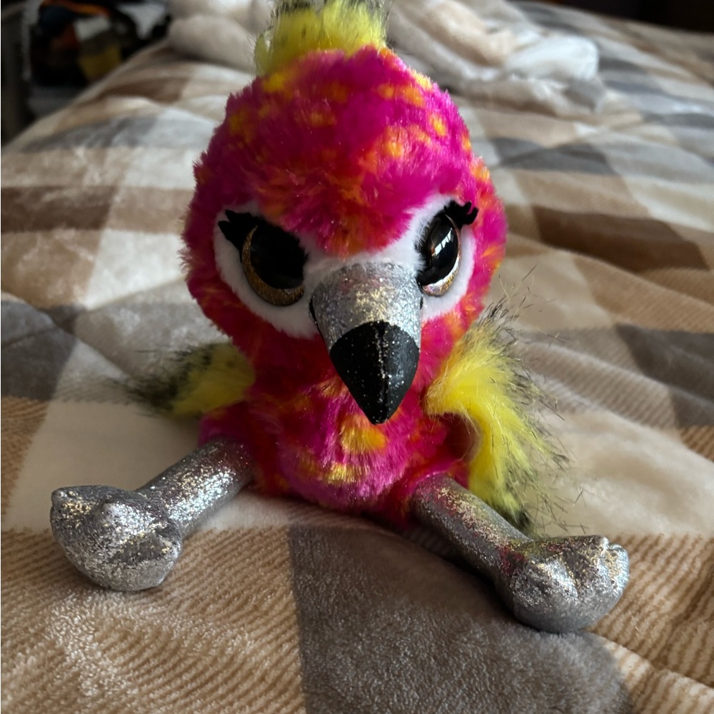 Parrot stuffed animal - mint condition